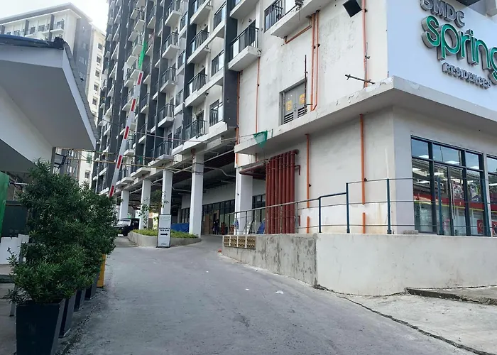 Apartment Rg&j Paranaque Staycation At Spring Residences T4 *