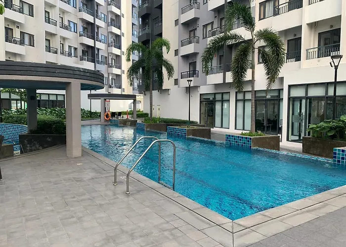 Rg&j Paranaque Staycation At Spring Residences T4