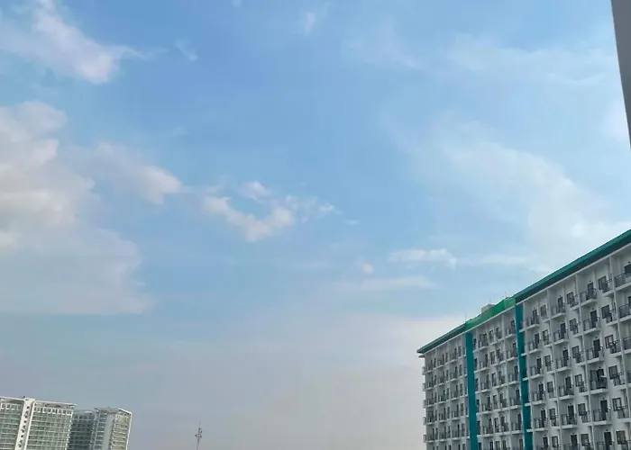 Rg&j Paranaque Staycation At Spring Residences T4 *